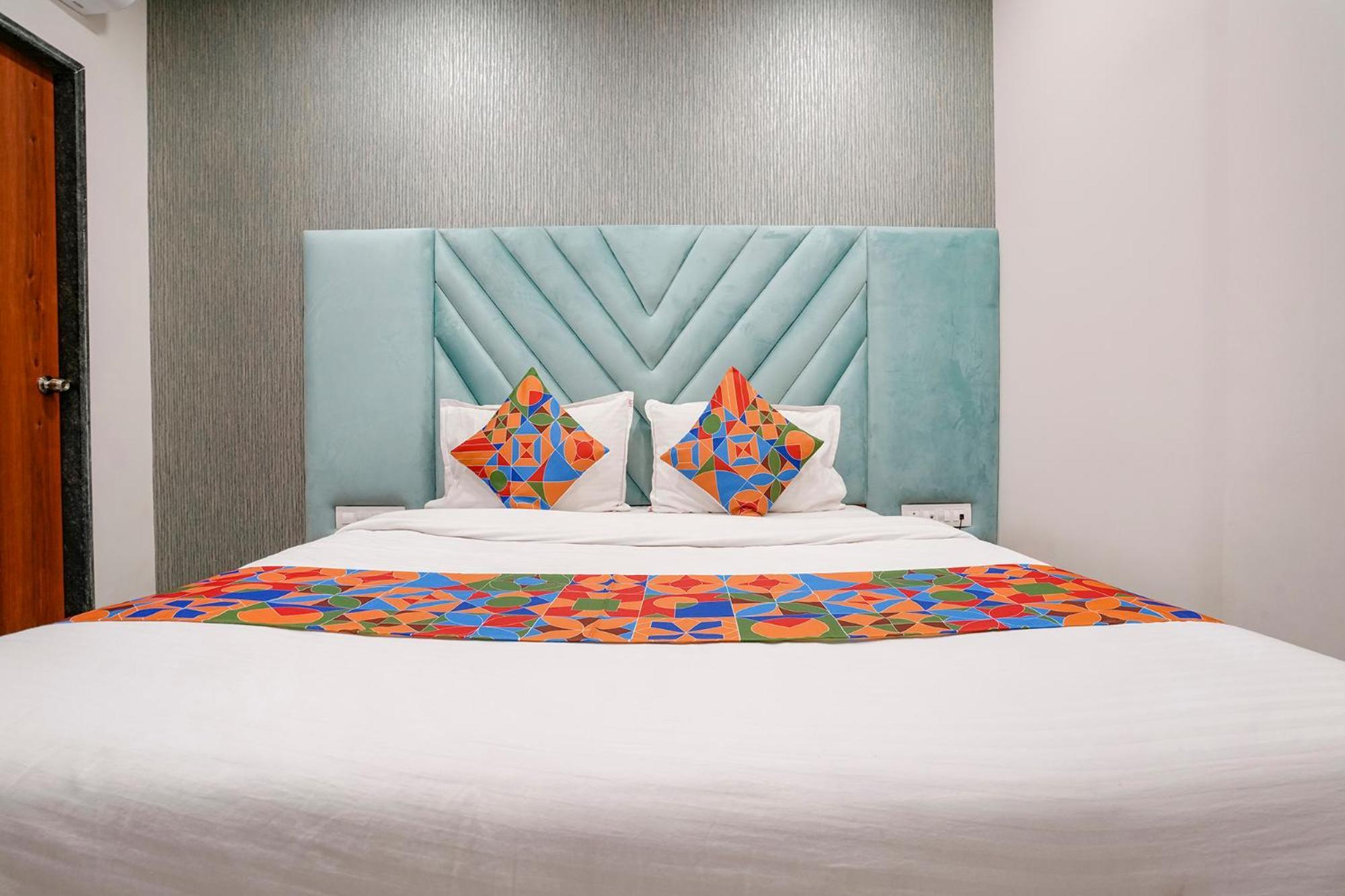 Fabhotel The Mint มุมไบ ภายนอก รูปภาพ