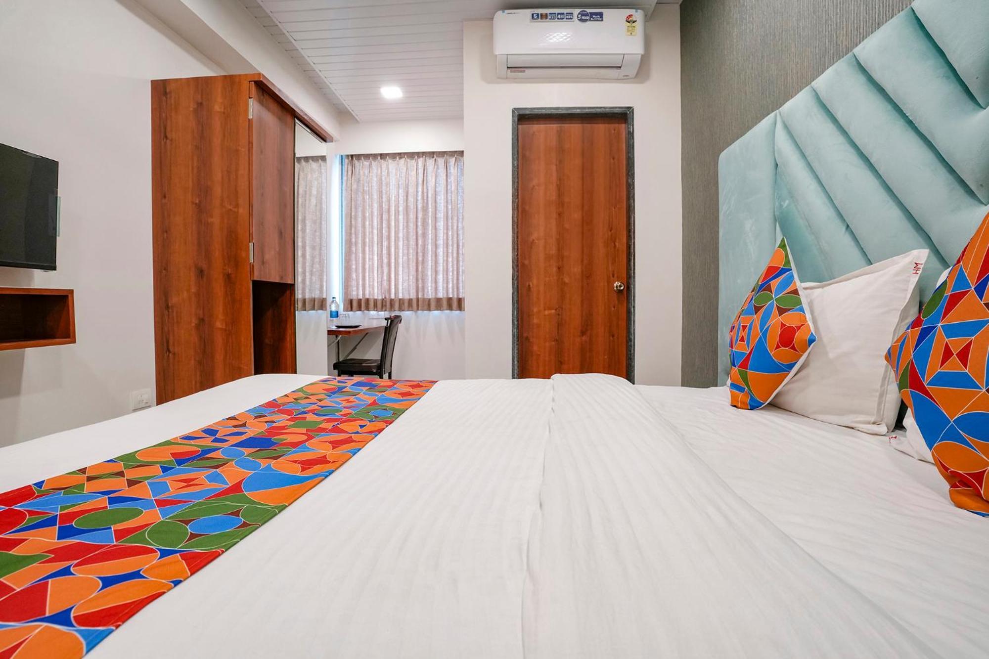 Fabhotel The Mint มุมไบ ภายนอก รูปภาพ